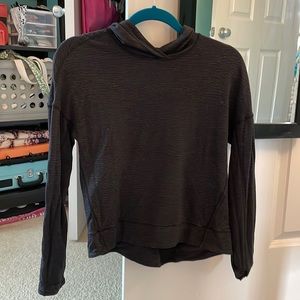 Lululemon Long Sleeve Hooded Shirt
